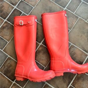 Hunter Red Tall Gloss Rain Boots